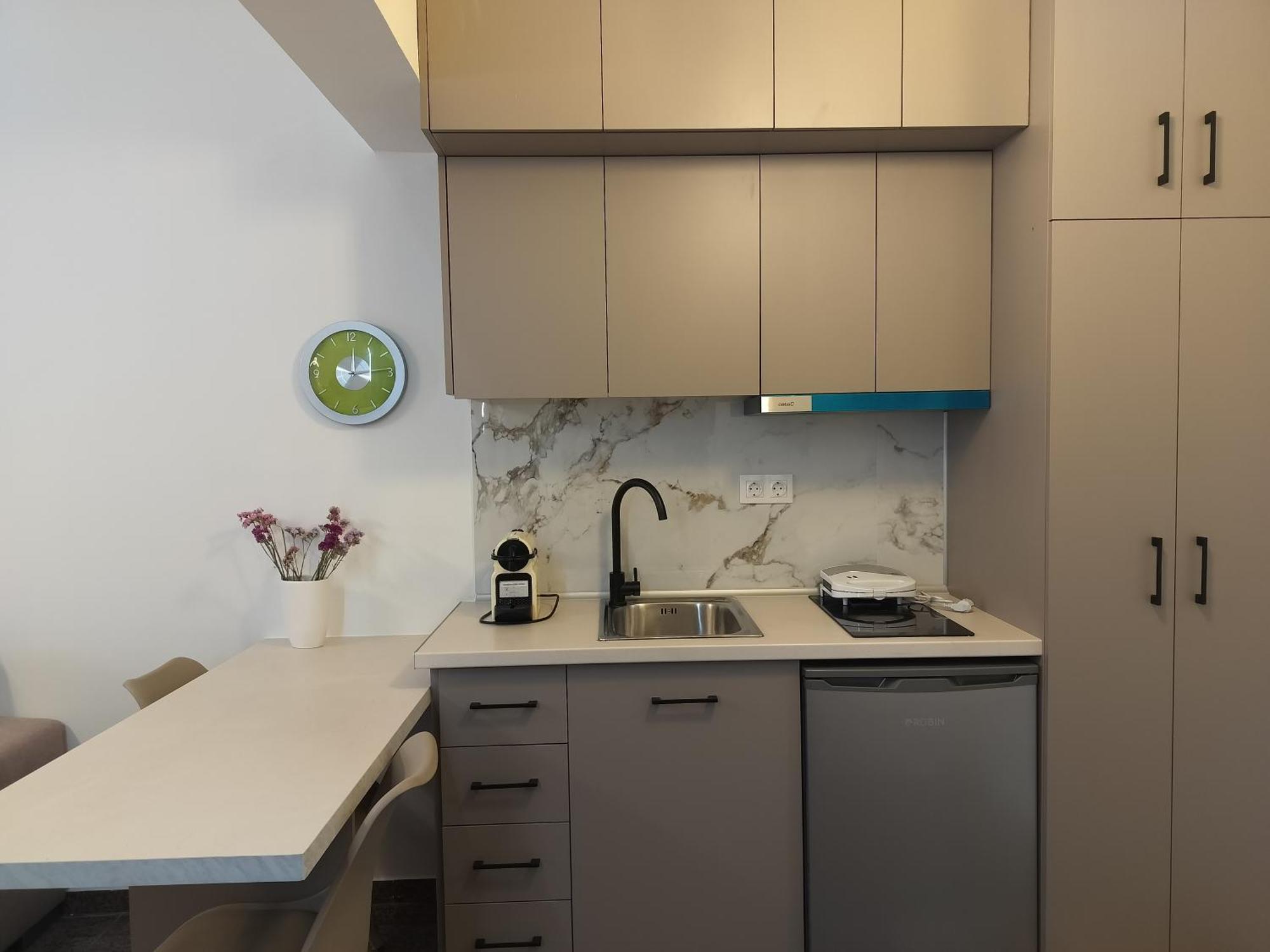Apartment Iasonas Downtown- Tsimiski Ladadika - Explore Center By Foot - Close To Aristotelous Square *
